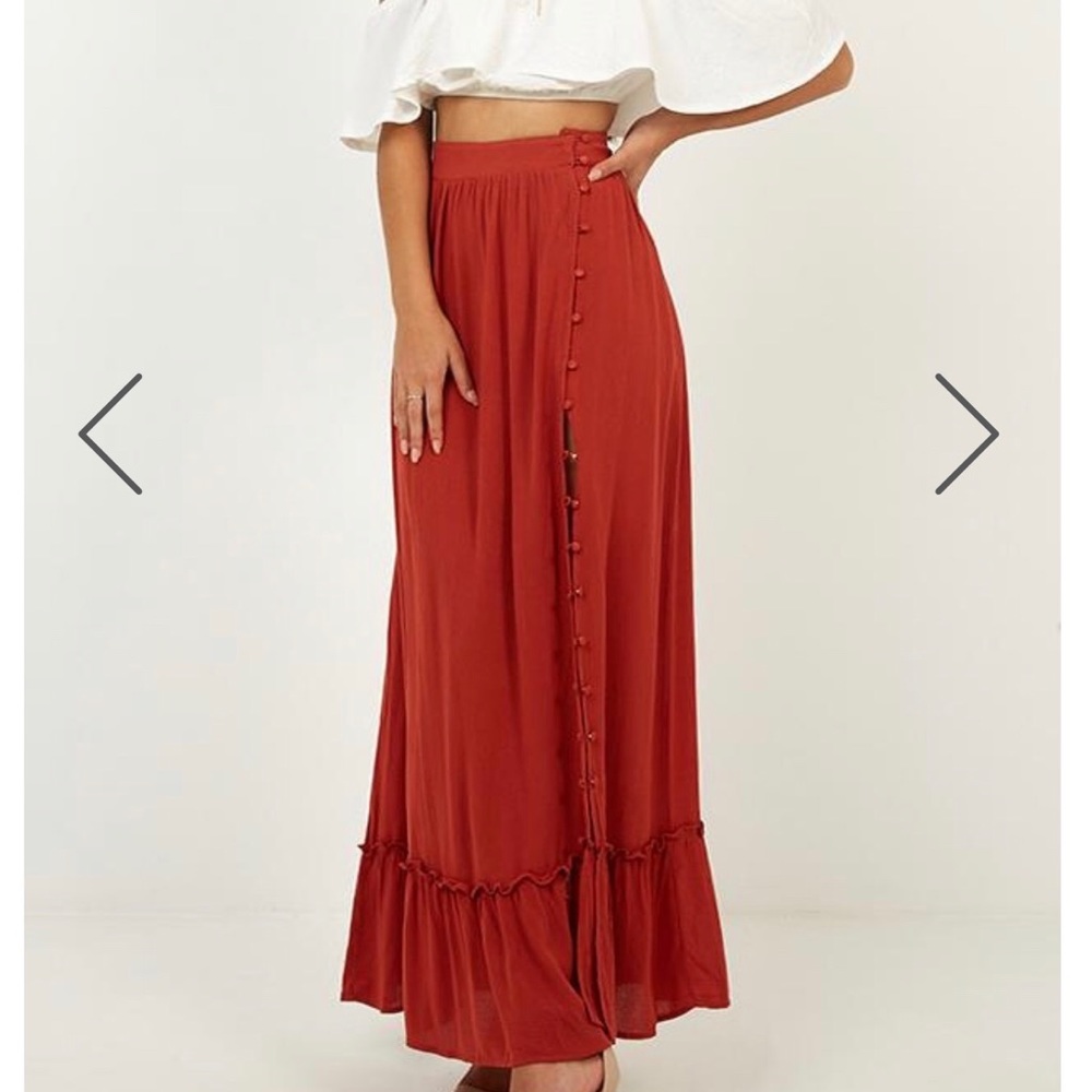 Red skirt